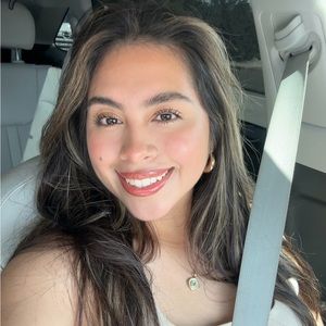 Meet your Posher, Dulce